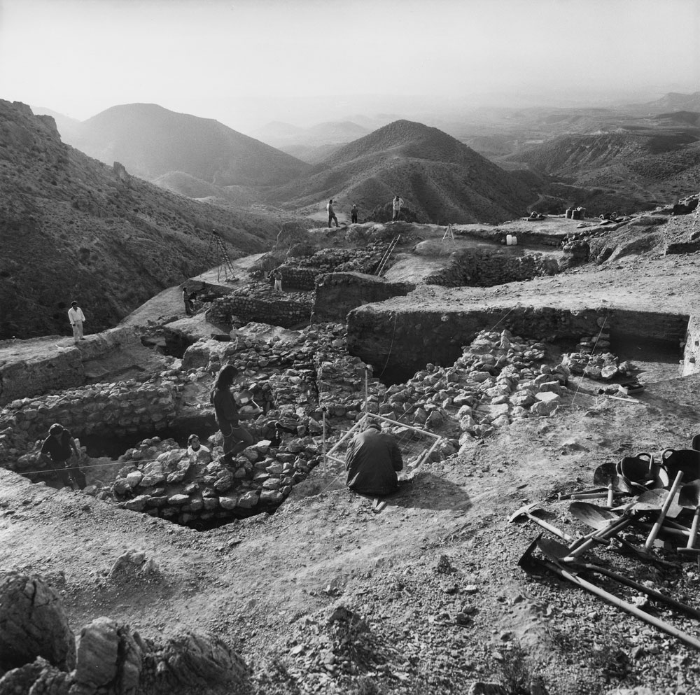 3.-Excavaciones en el yacimiento de la Edad de Bronce de Fuente Álamo, Cuevas de Almanzora (Almería). Foto: Peter Witte, 1988.